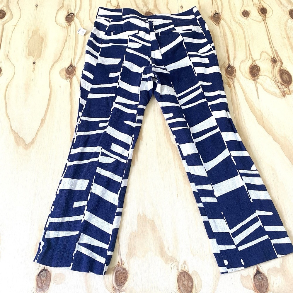 Trina Turk Women's Size 4 Cropped Ankle Geometric Dark Blue Button Pants - Picture 1 of 10